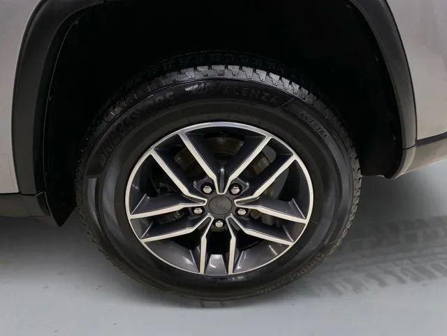 2019 Jeep Grand Cherokee Laredo E 4x4