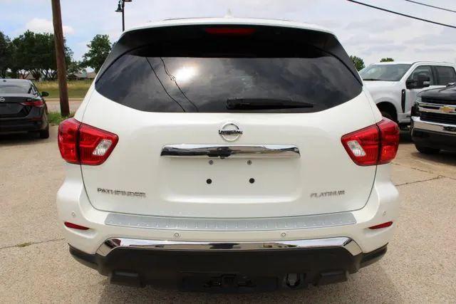 2020 Nissan Pathfinder Platinum 2WD