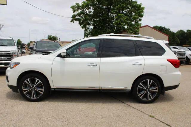 2020 Nissan Pathfinder Platinum 2WD
