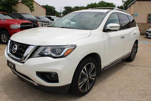 2020 Nissan Pathfinder Platinum 2WD