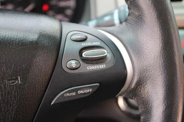 2020 Nissan Pathfinder Platinum 2WD