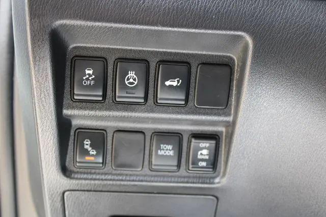 2020 Nissan Pathfinder Platinum 2WD