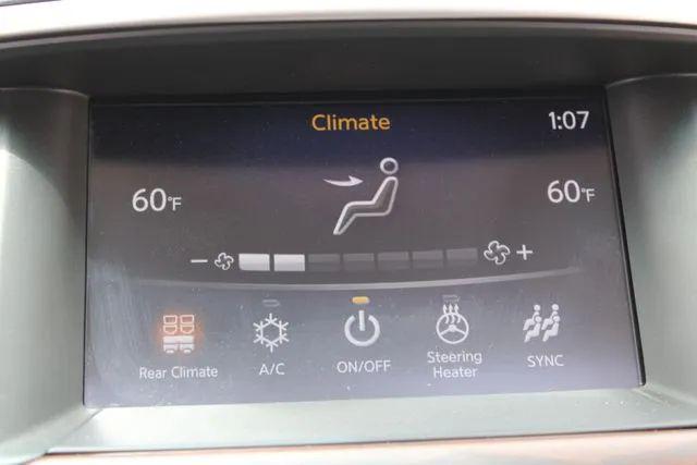 2020 Nissan Pathfinder Platinum 2WD