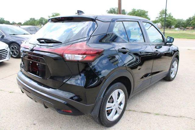 2023 Nissan Kicks S Xtronic CVT