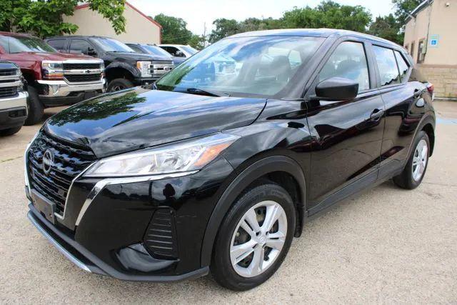 2023 Nissan Kicks S Xtronic CVT