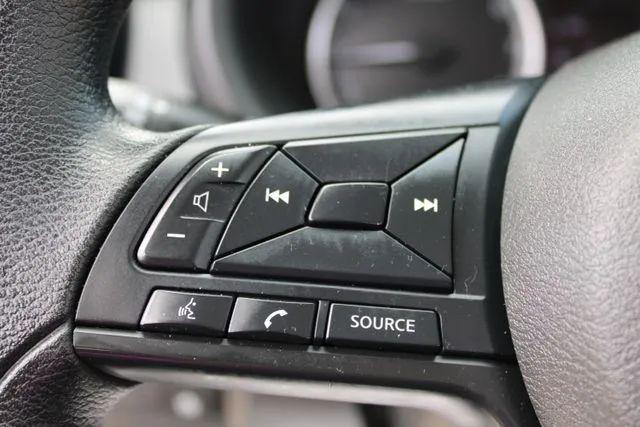 2023 Nissan Kicks S Xtronic CVT