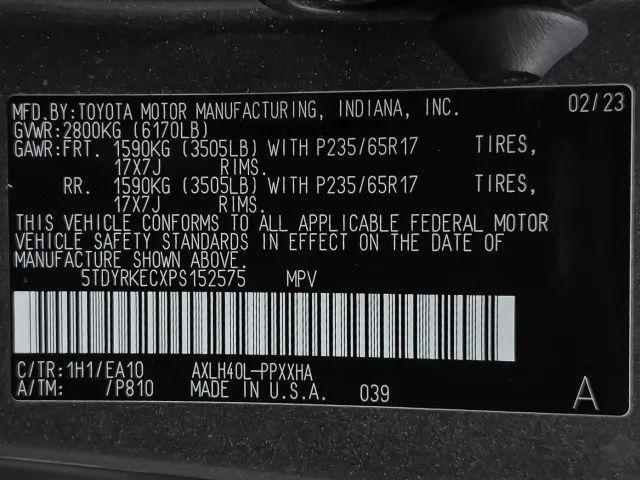 2023 Toyota Sienna XLE