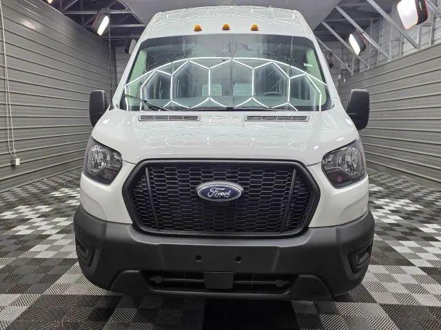 2023 Ford Transit Cargo Van Extended Length w/9 950-lb GVWR