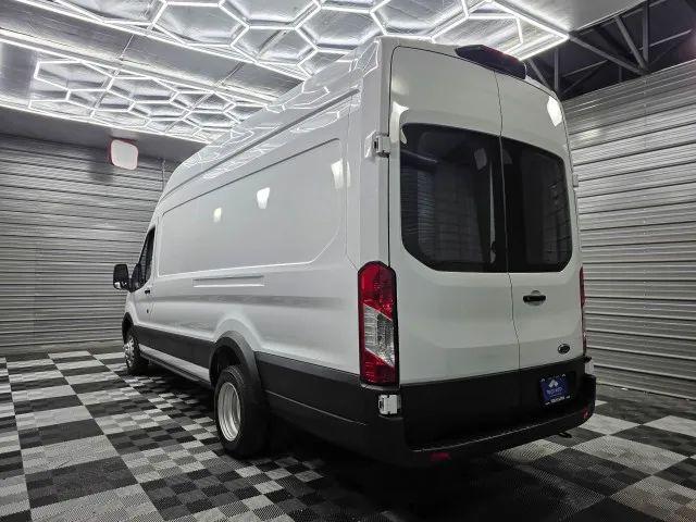2023 Ford Transit Cargo Van Extended Length w/9 950-lb GVWR