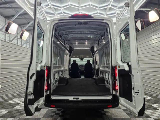 2023 Ford Transit Cargo Van Extended Length w/9 950-lb GVWR