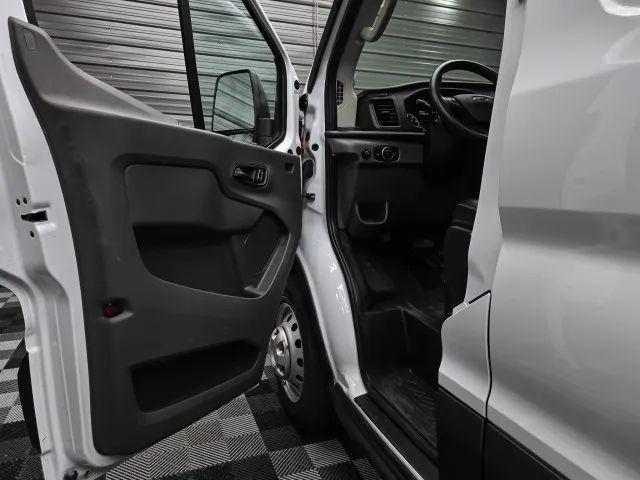 2023 Ford Transit Cargo Van Extended Length w/9 950-lb GVWR