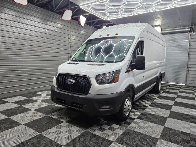2023 Ford Transit Cargo Van Extended Length w/9 950-lb GVWR