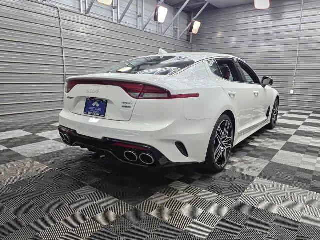 2022 Kia Stinger GT2