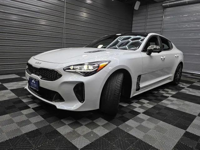 2022 Kia Stinger GT2