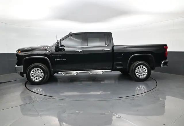 2024 Chevrolet Silverado 2500HD 4WD Crew Cab Standard Bed LTZ