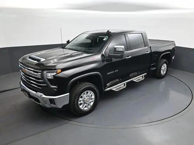 2024 Chevrolet Silverado 2500HD 4WD Crew Cab Standard Bed LTZ