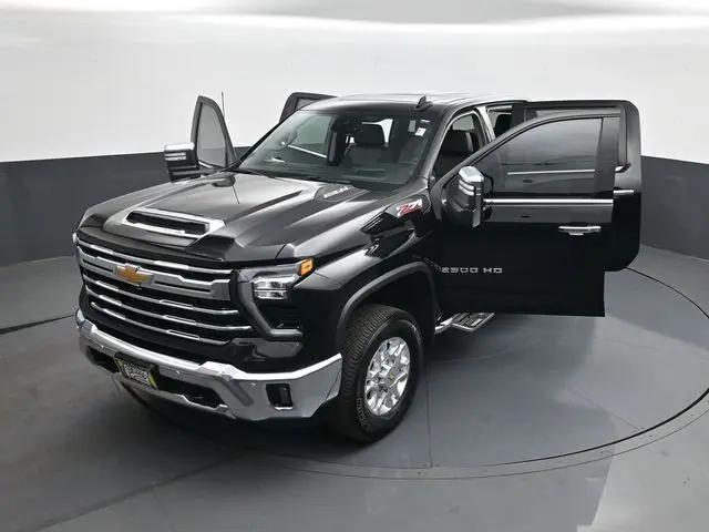 2024 Chevrolet Silverado 2500HD 4WD Crew Cab Standard Bed LTZ