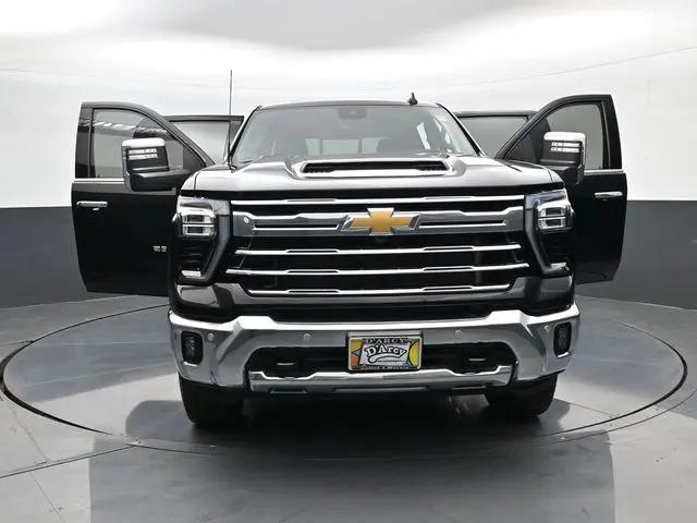 2024 Chevrolet Silverado 2500HD 4WD Crew Cab Standard Bed LTZ