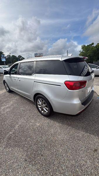 2021 Kia Sedona EX
