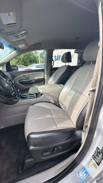 2021 Kia Sedona EX