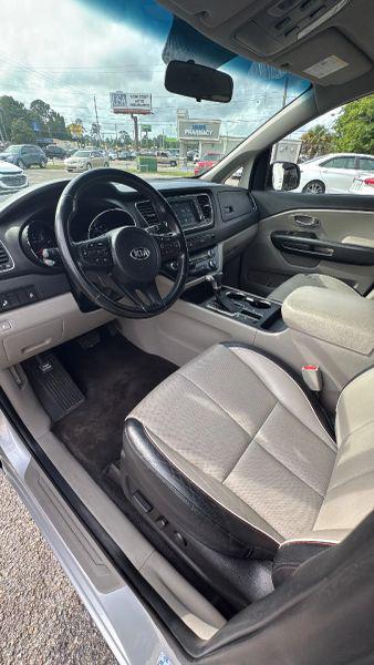 2021 Kia Sedona EX