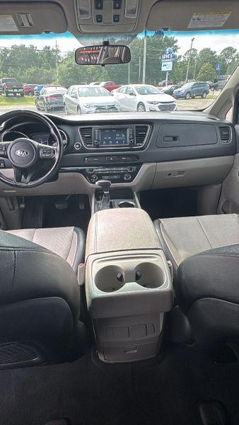2021 Kia Sedona EX