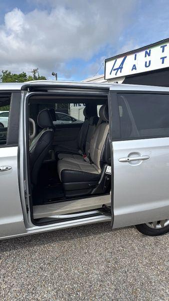 2021 Kia Sedona EX