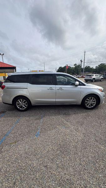 2021 Kia Sedona EX
