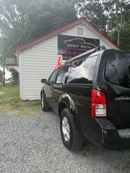 2011 Nissan Pathfinder S