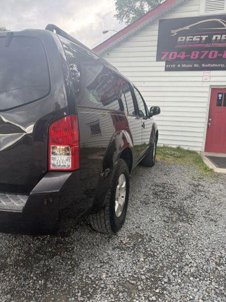 2011 Nissan Pathfinder S