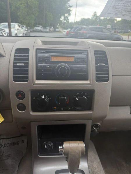 2011 Nissan Pathfinder S