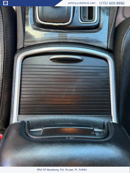 2017 Chrysler 300 Limited AWD