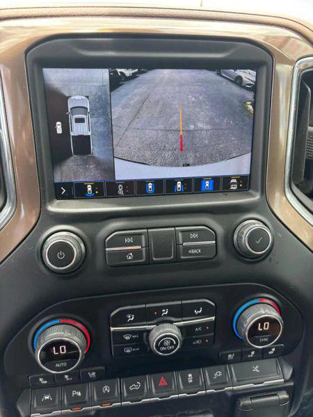 2020 Chevrolet Silverado 1500 2WD Crew Cab Short Bed High Country
