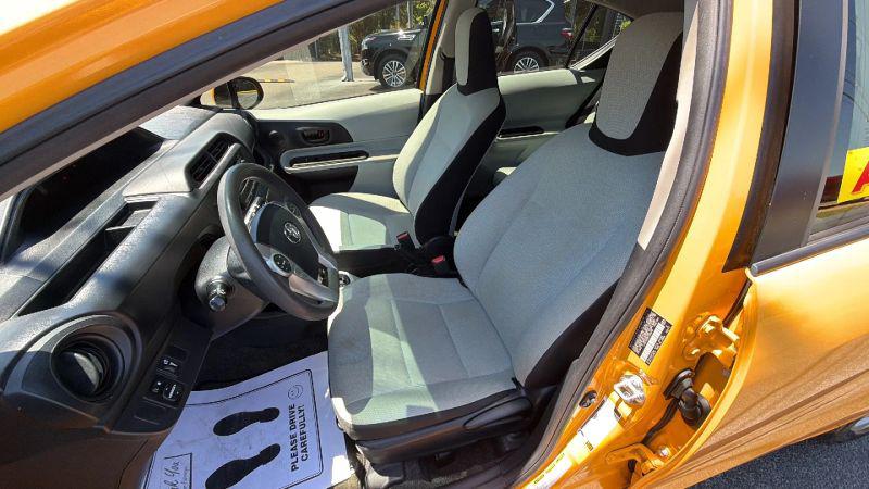 2014 Toyota Prius c One
