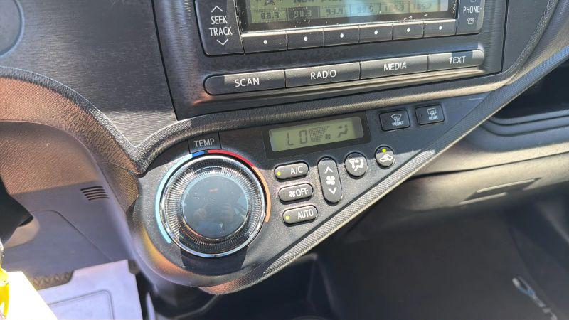 2014 Toyota Prius c One