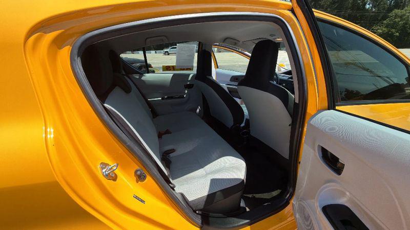 2014 Toyota Prius c One