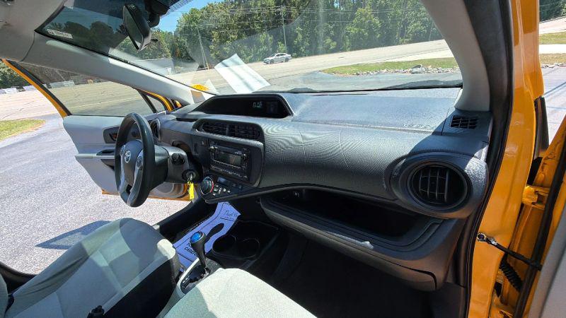 2014 Toyota Prius c One