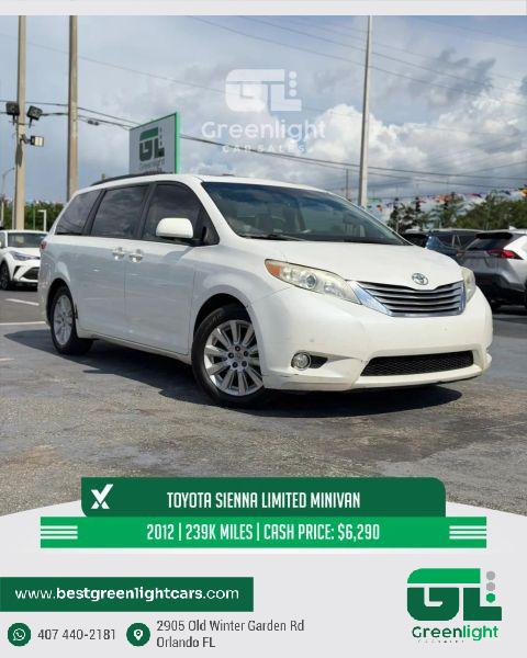 2012 Toyota Sienna Limited V6 7 Passenger