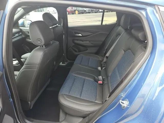 2026 Buick NV Preferred FWD