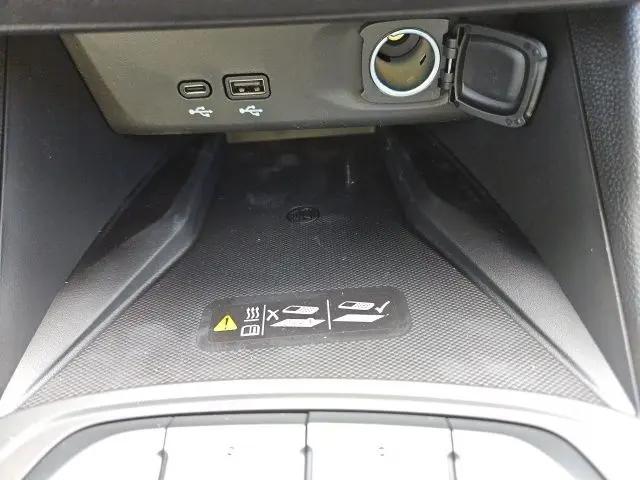 2026 Buick NV Preferred FWD
