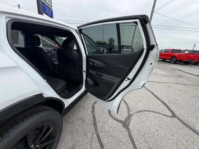 2026 Buick NV Sport Touring FWD
