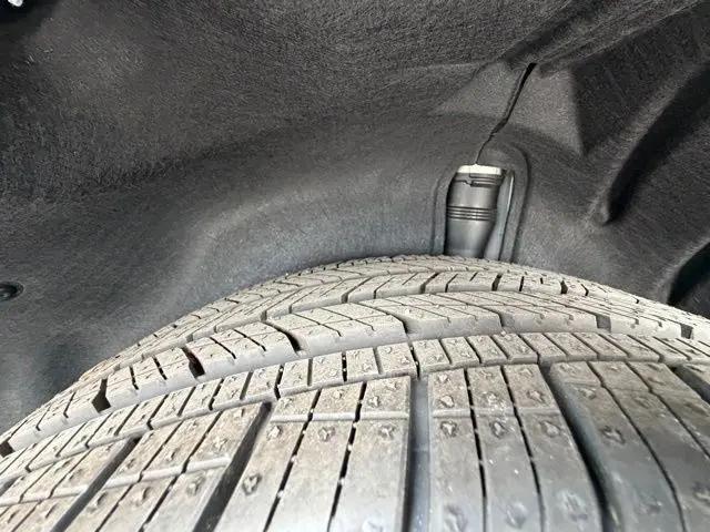 2026 Buick NV Sport Touring FWD