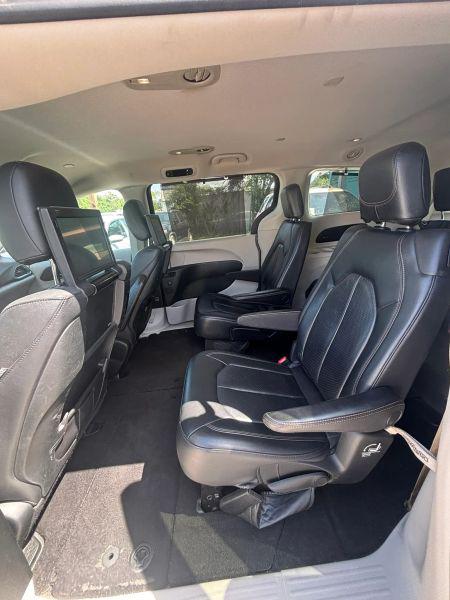 2018 Chrysler Pacifica Touring L Plus