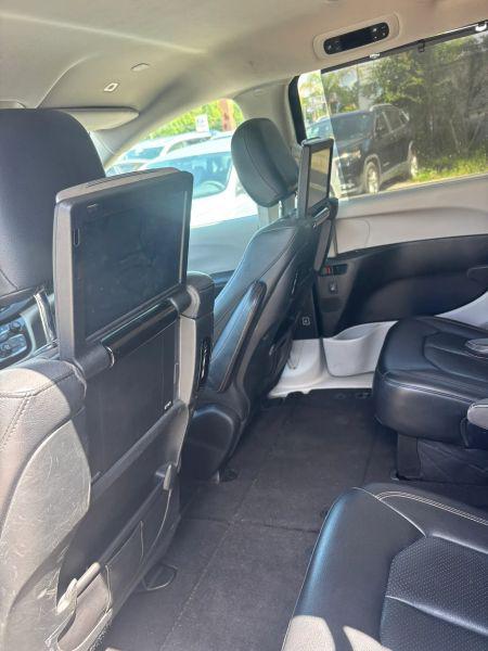 2018 Chrysler Pacifica Touring L Plus
