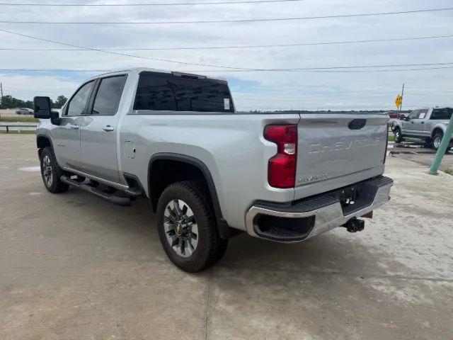 2022 Chevrolet Silverado 3500HD 4WD Crew Cab Standard Bed LT