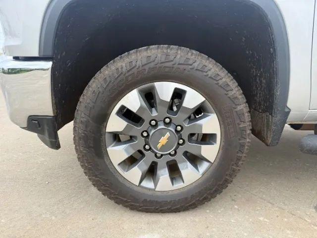 2022 Chevrolet Silverado 3500HD 4WD Crew Cab Standard Bed LT