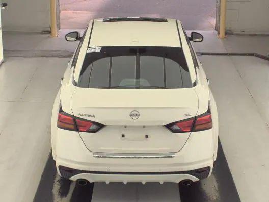2023 Nissan Altima SL FWD