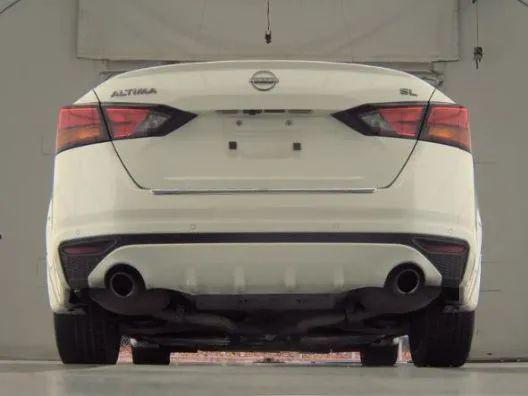 2023 Nissan Altima SL FWD