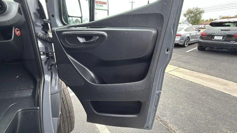 2020 Mercedes-Benz Sprinter 1500 Standard Roof I4