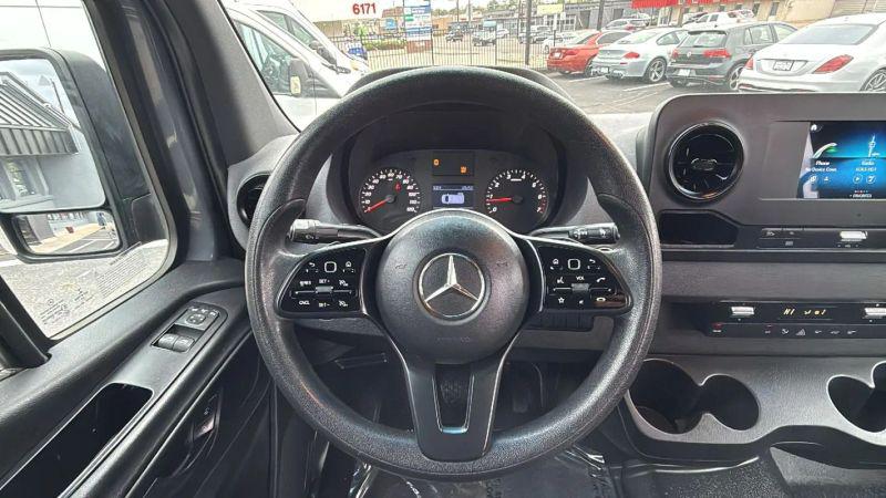 2020 Mercedes-Benz Sprinter 1500 Standard Roof I4